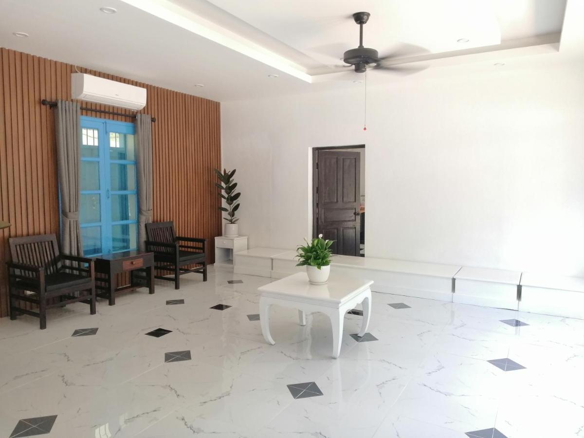 Villa Merry Lao Ban Aphay Луанґпхабанґ Екстер'єр фото