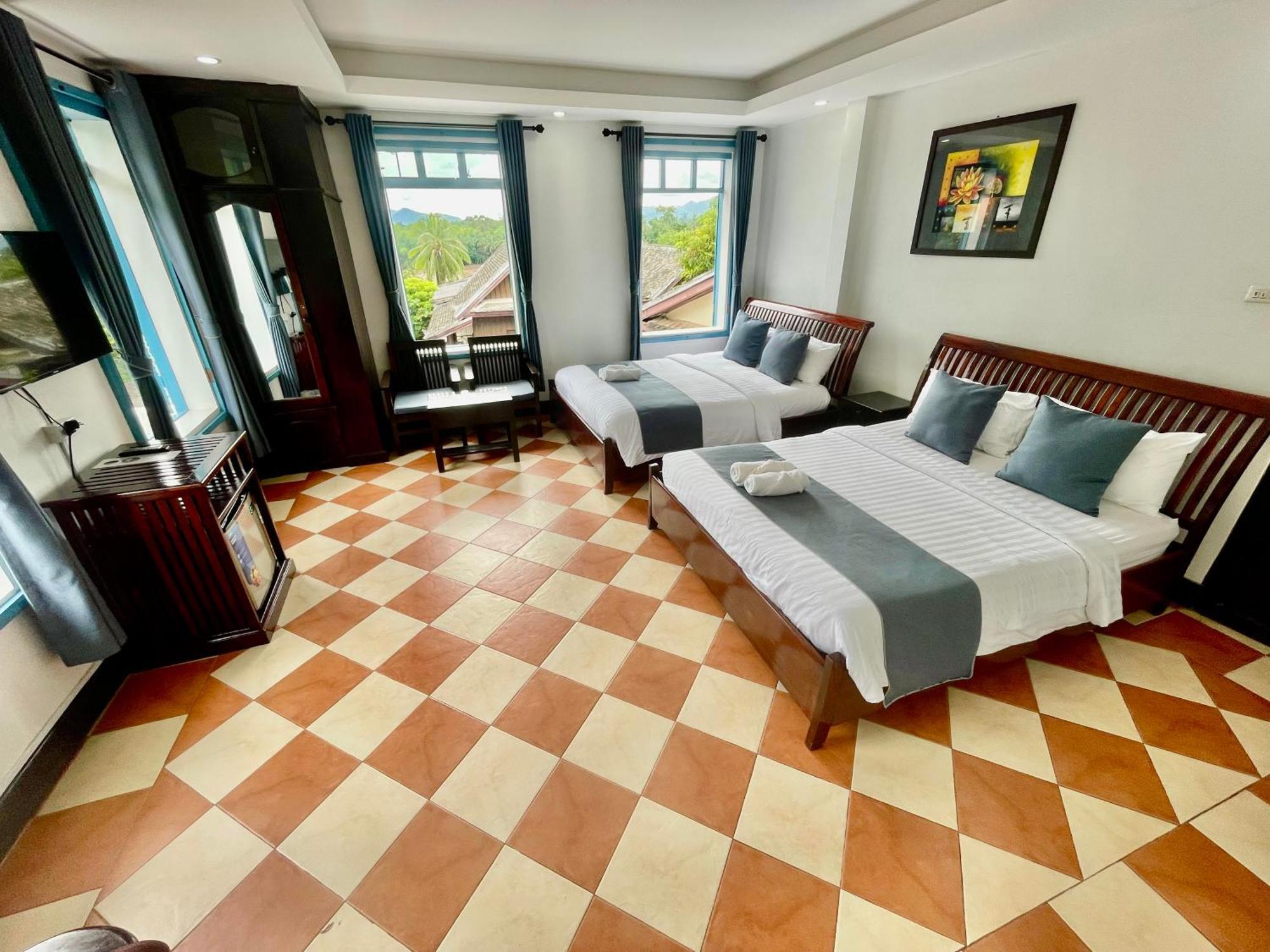 Villa Merry Lao Ban Aphay Луанґпхабанґ Екстер'єр фото